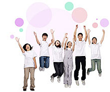 第五重創就業服務：全國性校友協會，溝通無限。 