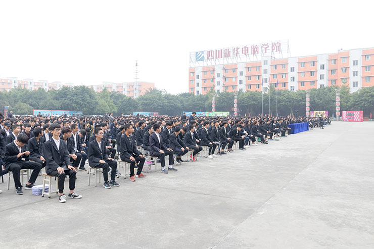 消防演練進校園,為新華學子撐好防護傘