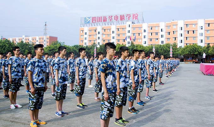 我院2016秋季軍訓大片已拉開序幕!