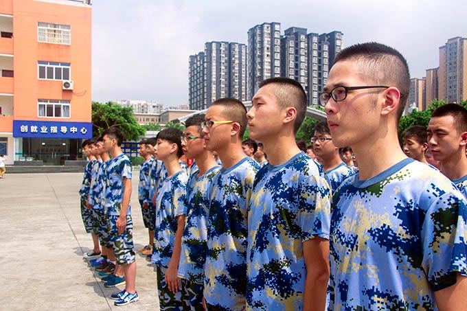 我院2016秋季軍訓大片已拉開序幕!