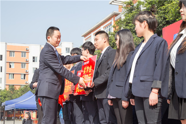 畢業了：感恩母校，放飛夢想！