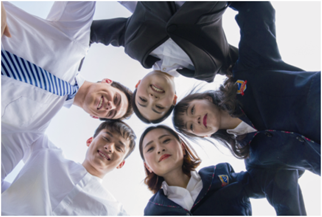 暑期強檔《夏至未至》，新華互聯網科技陪你放肆追劇