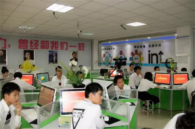 老師來了，四川新華版“陸之昂”，如約而至