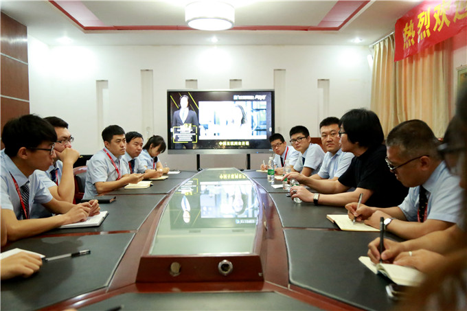 《老師來了》燃爆龍城,帶你解鎖整合營銷新姿勢