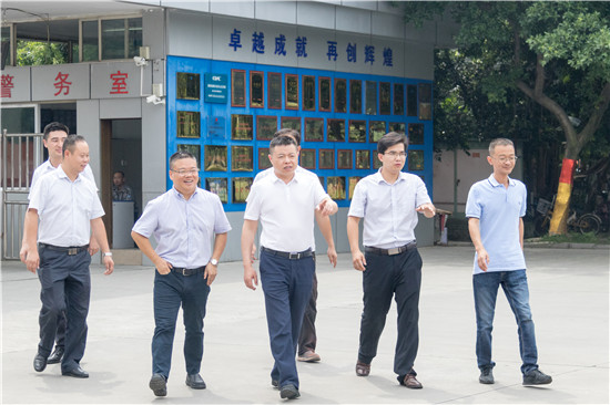 區人力資源和社會保障局、就業局領導蒞臨我院視察