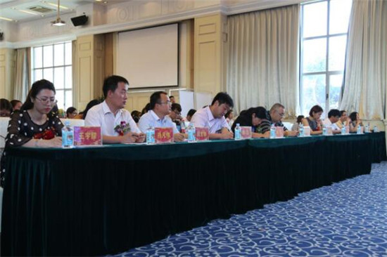 強強聯(lián)合,迎來電競教育的春天