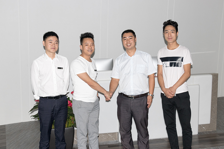 與智能握手,四川新華電腦學院學子企業參觀行