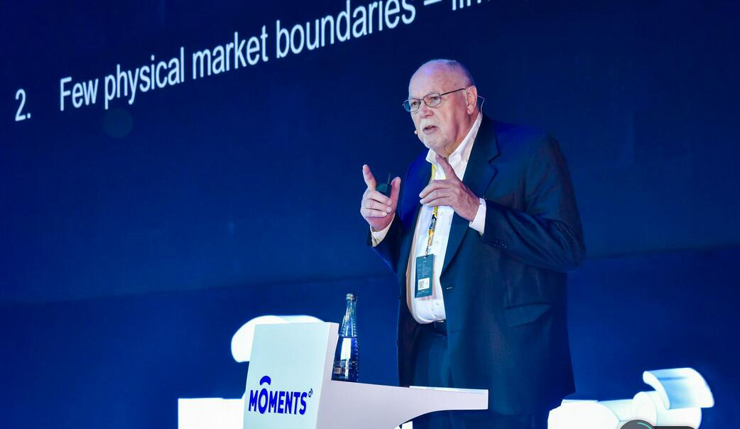 百度Moments營銷盛典揭秘,新華教育集團榮登品牌數字資產榜首