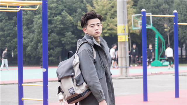 王祎堃:朋友推薦,轉(zhuǎn)學(xué)來新華學(xué)動(dòng)漫