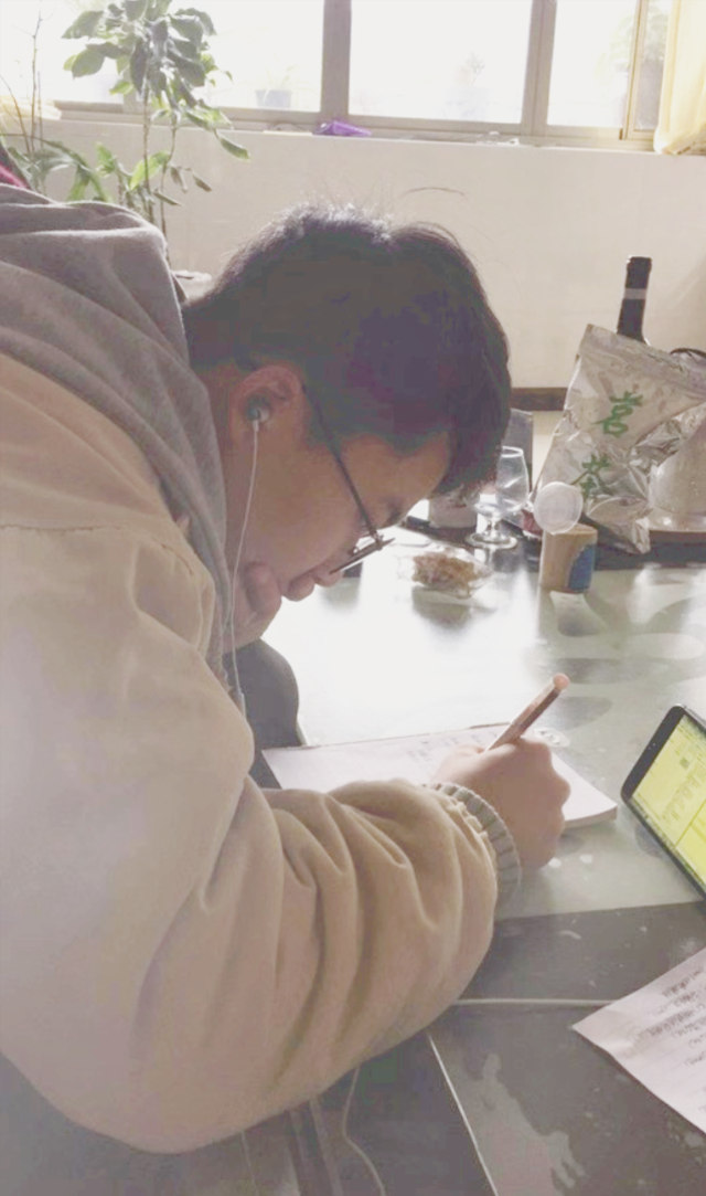 居家學習嚴要求,自律使我更自由