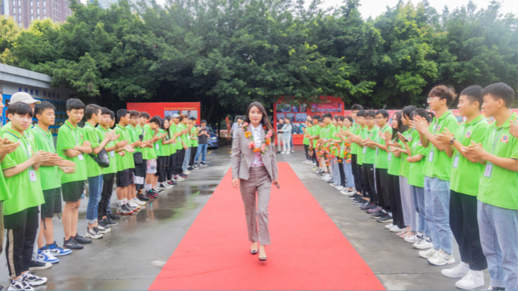 真實創業故事：在直播紅利期的創業逆襲