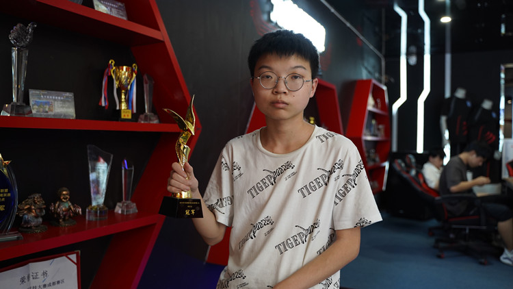 新生學子|不負青春,不負自我