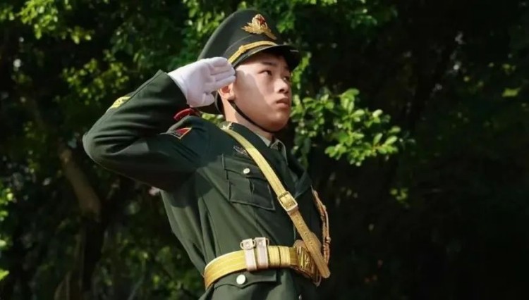 新華國旗護衛隊|青春與國旗同在!