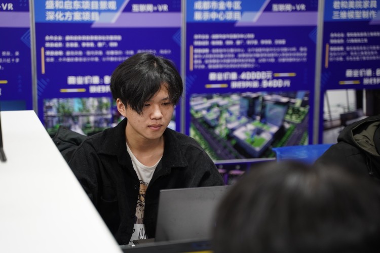 優(yōu)秀學(xué)子|專注精進(jìn),再創(chuàng)新高