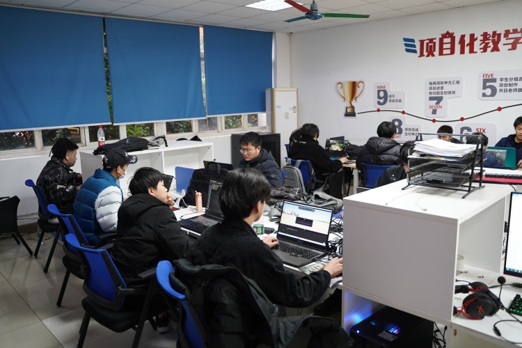 優(yōu)秀學(xué)子|專注精進(jìn),再創(chuàng)新高