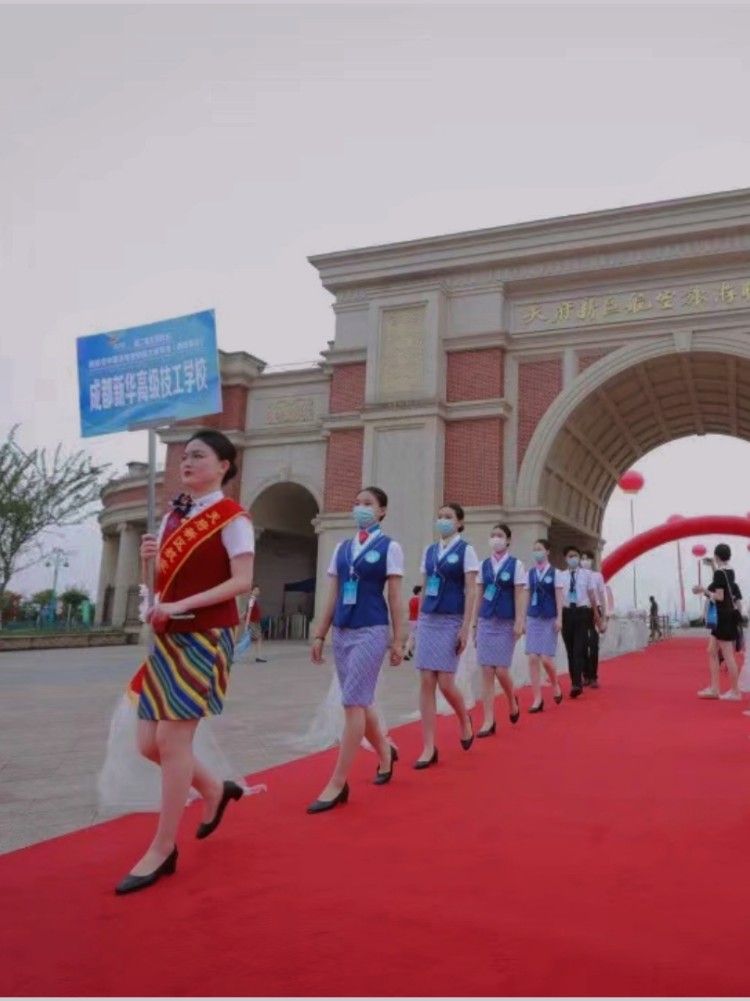 優秀學子|逐夢藍天，共赴未來