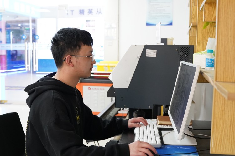 新青年，好風(fēng)采，奮戰(zhàn)單招圓夢(mèng)大學(xué)！