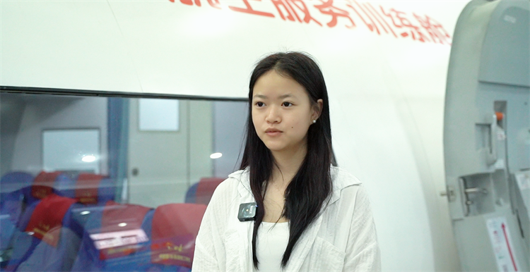 新生故事|逐夢(mèng)新華,激昂青云