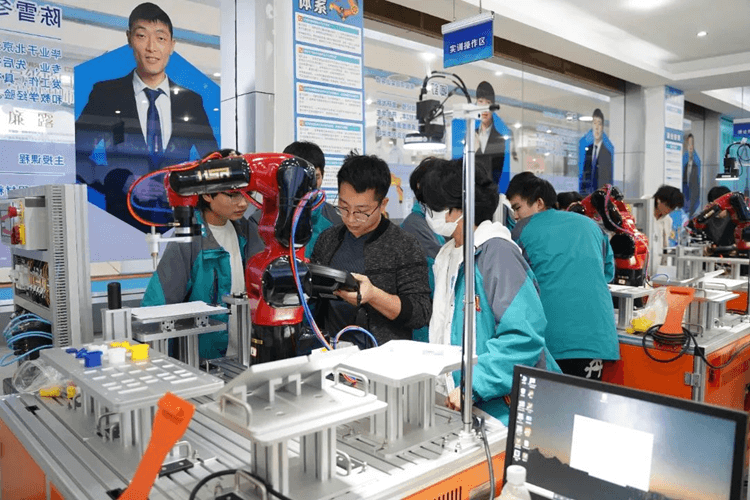 初高中擇校咨詢會,專家坐鎮,精準答疑