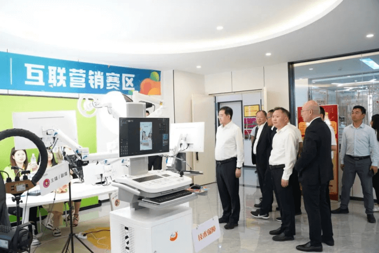 @所有人|盤(pán)點(diǎn)成都新華2024年十大事件